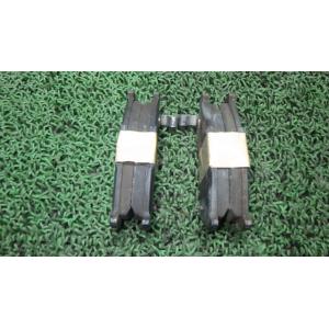 サンバー LE-TV1 フロントブレーキパット   26296TC090 中古