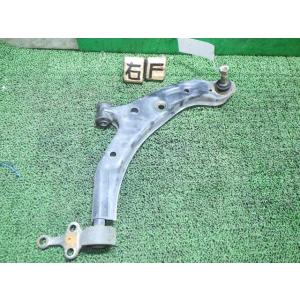 ウイングロード UA-WFY11 右フロントロアアーム   中古