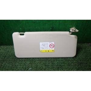 デリカＤ5 DBA-CV4W サンバイザー   7620A614 中古