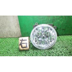 テリオスキッド ABA-J111G 右フォグランプ KOITO  81210-B4010 中古