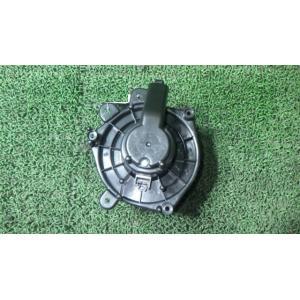 ルークス DBA-ML21S ヒーターブロアモーター   272226-4A00H 中古