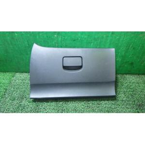 マーチ DBA-K13 グローブBOX   68510-1HJ0A 中古