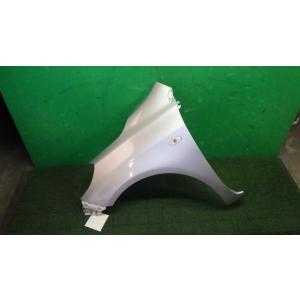 ラティオ DBA-N17 左フロントフェンダー K23   F3101-3BGMA 中古