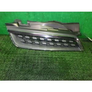 マーチ DBA-AK12 ラジエータグリル NAA  中古