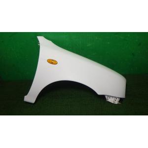 マーチ TA-K11 右フロントフェンダー QM1   63100-72B30 中古