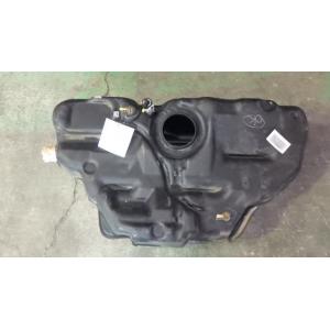 マーチ TA-K11 フューエルタンク   17202-AN000 中古