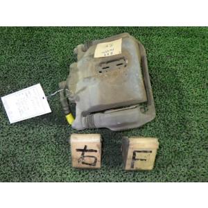 ステップワゴン UA-RF5 右フロントキャリパー