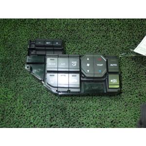 ステップワゴン DBA-RK1 エアコンスイッチパネル NH731P