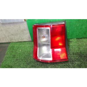 モビリオ LA-GB1 左テールランプ スタンレー P2399 中古