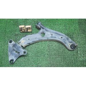 フリード DBA-GB3 右フロントロアアーム   51350-SYY-010 中古