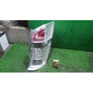 ステップワゴン DBA-RK5 右テールランプ STANLEY P8896 33500-SZW-J0...