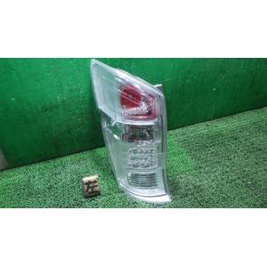 ステップワゴン DBA-RK5 左テールランプ STANLEY P8896 33550-SZW-J0...