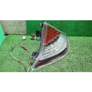 ＣＲ−Ｚ DAA-ZF1 右テールランプ   33500-SZT-G03 中古