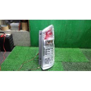 ステップワゴン DBA-RK5 右テールランプ STANLEY  33500-SZW-J01 中古