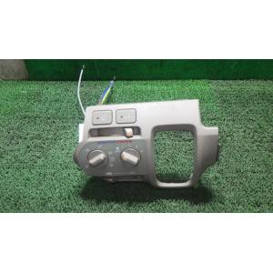 ライフ DBA-JC1 エアコンスイッチパネル   79510-SZH-003ZA 中古