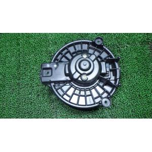 ライフ UA-JB5 ヒーターブロアモーター   79310-SFA-003 中古