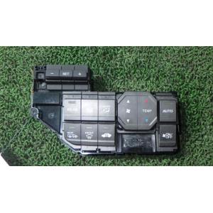 ステップワゴン DBA-RK5 エアコンスイッチパネル   79602-SZW-J41ZA 中古