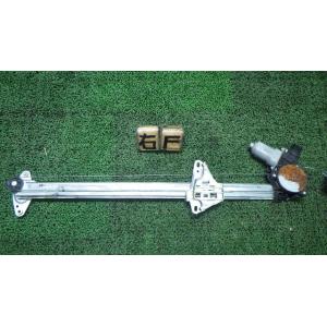 ステップワゴン DBA-RG1 右フロントドアレギュレーター・モーター   72210-SLJ-01...