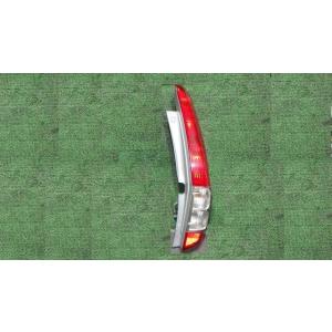 ストリーム DBA-RN6 右テールランプ ICHIKO D038 33501-SMA-003 中古