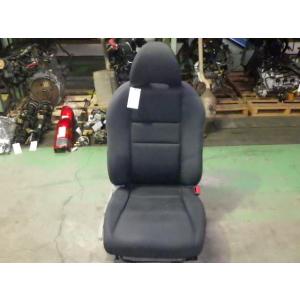 インサイト DAA-ZE2 ドライバーシート NH737M