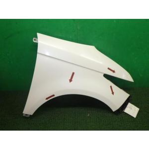エリシオン DBA-RR1 右フロントフェンダー NH683P