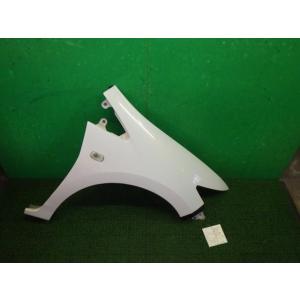 インサイト DAA-ZE2 右フロントフェンダー NH756P