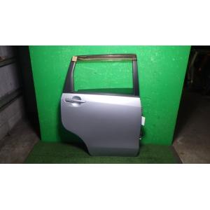 ムーヴ DBA-LA100S 右リアドア S28   67003-B2111 中古