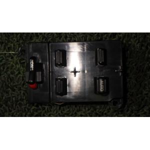 ザッツ ABA-JD1 パワーウインドウスイッチ   35765-S2K-003ZB 中古