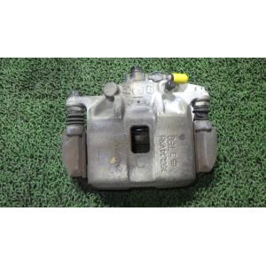 フィット DAA-GP1 左フロントキャリパー   45019-TF2-J00 中古