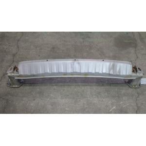 フリード DBA-GB3 フロントバンパーホースメント   71130-SYY-000ZZ 中古