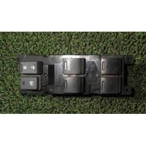 Ｎ−ＢＯＸ DBA-JF1 パワーウインドウスイッチ   35750-TY0-J02 中古