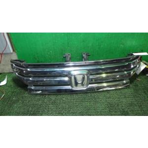 ステップワゴン DBA-RK5 ラジエータグリル   71121-SZW-J01 中古