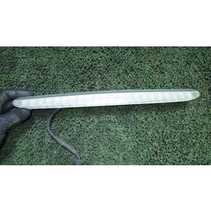 ステップワゴン DBA-RK5 ハイマウントストップランプ スタンレー 050-9236 中古