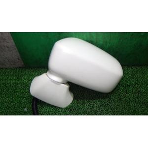 ストリーム LA-RN1 左サイドミラー NH624P   76250-S7A-J11ZF 中古