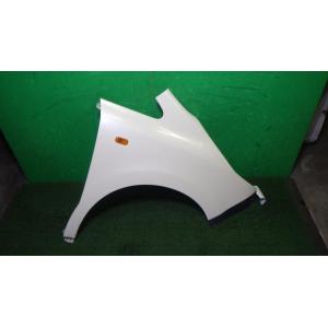 ステップワゴン DBA-RG1 右フロントフェンダー NH624P   60211-SLJ-000Z...