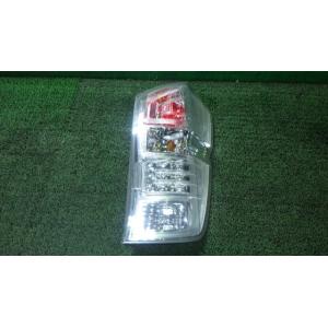 ステップワゴン DBA-RK5 右テールランプ STANLEY P8896 33500-SZW-J0...