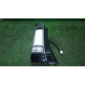 Ｎ−ＢＯＸ DBA-JF1 左テールランプ ICHIKOH D106 33551-TY0-J51 中...