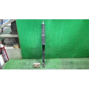 フィット DBA-GE8 右リアショックアブソーバー   52610-TF0-J23 中古