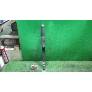 フィット DBA-GE8 左リアショックアブソーバー   52610-TF0-J23 中古
