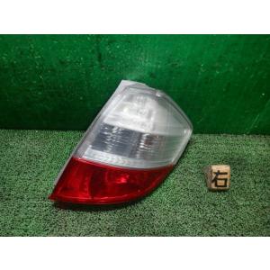 フィット DBA-GE8 右テールランプ STANLEY P7612 33500-TF0-J01 中...