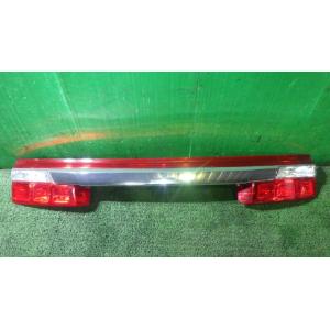 ステップワゴン DBA-RG1 リアフィニッシャーパネル STANLEY P8028 33700-S...