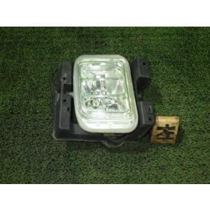 ステップワゴン DBA-RG1 左フォグランプ PB81P スタンレー P7965