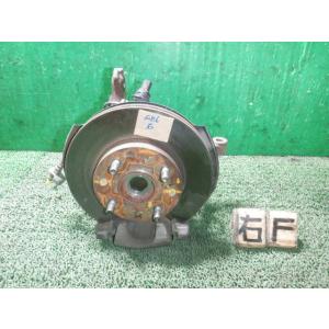 フィット DBA-GE6 右フロントナックルハブ   51211-TF0-J00 中古