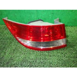 エリシオン DBA-RR1 左テールランプ NH731P スタンレー