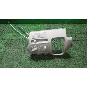 ライフ DBA-JC1 エアコンスイッチパネル   79510-SZH-003ZA 中古