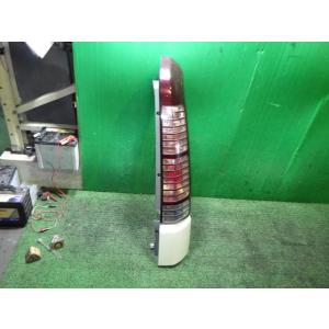 ステップワゴン CBA-RF3 右テールランプ   中古