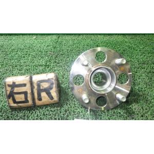 フィット DBA-GE6 リアハブ   42200-TF0-J51 中古