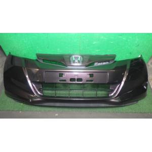 フィット DBA-GE6 フロントバンパー YR586P   71101-TF0-900ZP 中古