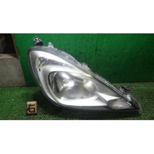 フィット DBA-GE6 右ヘッドランプ STANLEY P9603 33100-TF0-J51 中...