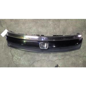 ストリーム CBA-RN1 ラジエータグリル B92P   中古